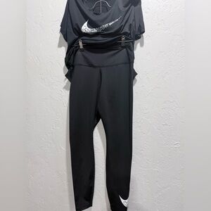 Nike Black and White Activewear Ensemble